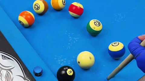 Orjustdon’tputyourselfinthissituation#trickshots#8ballpool#billiards