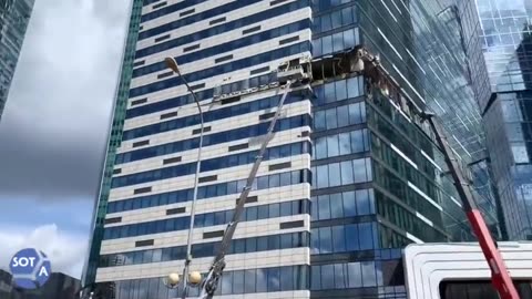 Cleanup and repairs begin on building damaged by drone attack in Moscow