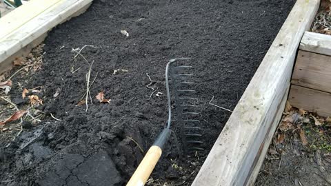 How I Prepare My Garden Beds For The Growing Season