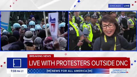 DNC protesters clash with police outside of Israeli Consulate | Cuomo