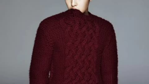 Song Joong Ki graces the cover of ‘Singles’ magazine