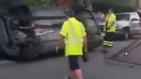 Failed Car Re Righting Hits Other Parked Cars #fails, #carfail, #rightingfail, #failarmy, #failure,