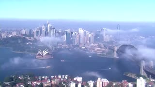 Sydney swallowed by smoke and fog