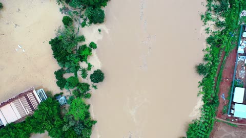 Massive flood occurs in africa!!!!!