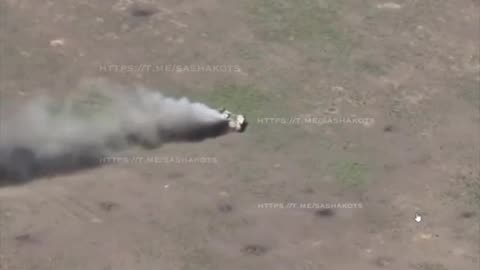 Russian FPV drone takes out a Ukrainian Armed Forces Bradley near Yevhenivka