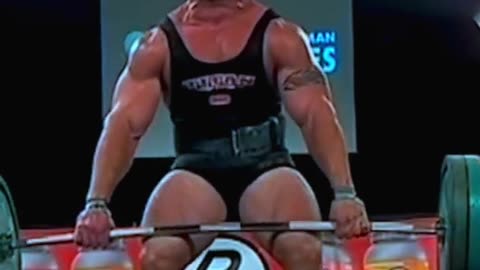 #Shorts - 22yr old Deadlifting 905pounds