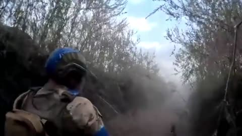 Intense Footage of a Ukrainian Special Forces Raid on Russian Trench Complex