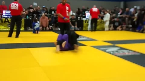 Girl Fights Boy, Jiu Jitsu