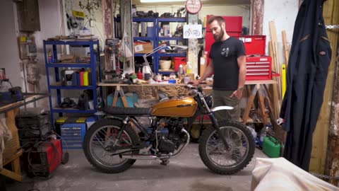 Cafe Racer: Custom Honda CG125