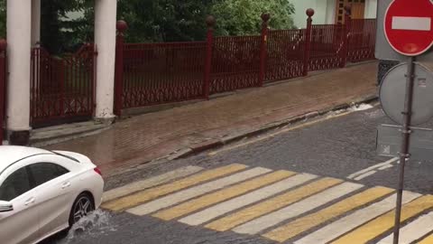 flood on the streets of Moscow