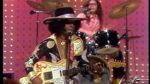 Sly & the Family Stone - Thank You = The Midnight Special 1974