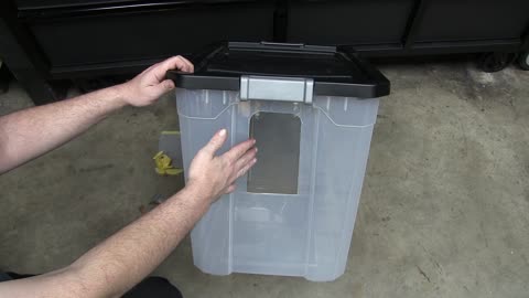 Best Cat Litter Box Ever Made from a Sterelite Storage Bin - $20 DIY