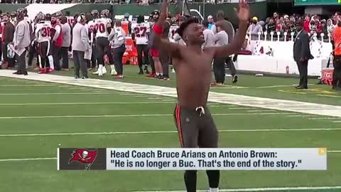 What Caused Antonio Brown to Leave the Buccaneers Mid-Game?