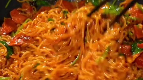 How to cook instant noodles like a pro ???