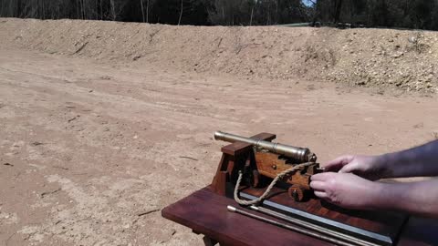 Loading and firing of an eighth scale English 12 Pounder.