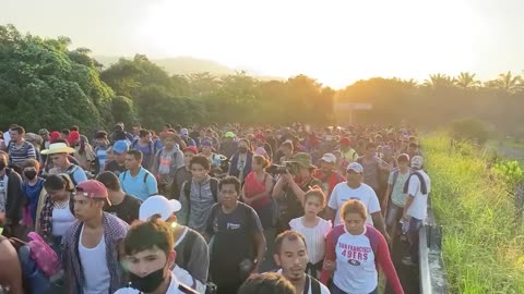 Migrant Caravan will blow your Mind from Mexico