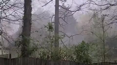 Woman captures exact moment hail storm hits her home