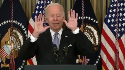 BIZARRE: Biden Closes His Eyes And Points To Reporters