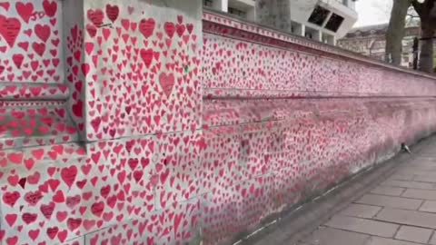 This is the Covid Memorial wall in London, it takes a full 10 minutes to walk its length.*