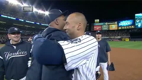 Derek Jeter's walk off hit in final Yankees Stadium game