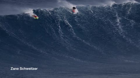 JANUARY 22, 2022 Jaws Pe'ahi Maui Glass XL Big Wave Surfing on Maui