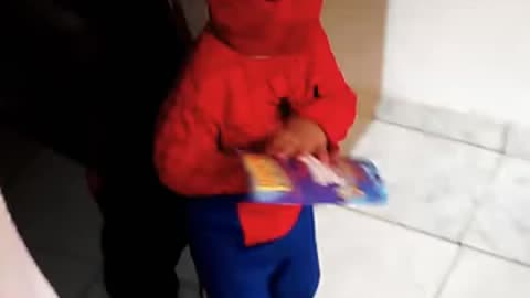 Little spiderman releasing web