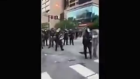 BLM & Antifa Riots 2020 - 2020-05-31-00-51-25-Atlanta-riots.mp4