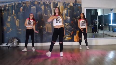 Beautiful Girl Dance Performance