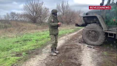 Footage of the use of "roving mortar" tactics by Russian troops