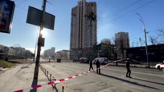 Moment rocket strikes Kyiv apartment block