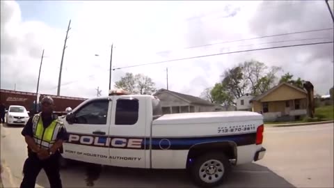 First Amendment Audit - I Need To See Some Identification Immediately You're Being Detained!!