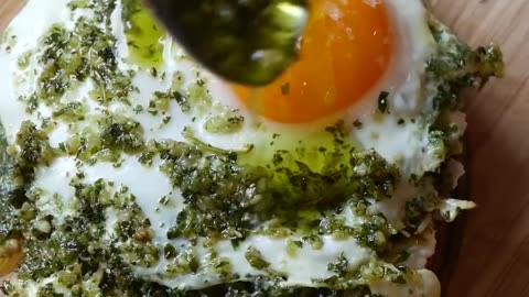 Pesto eggs