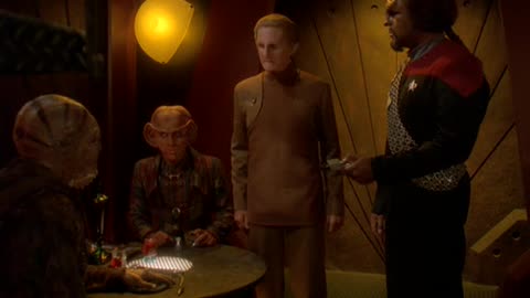 Star Trek DS9 Season 04 Episode 04 - Hippocratic Oath