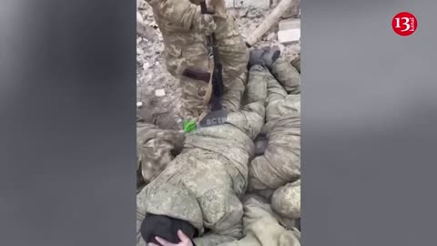 "Lie down, what is your work in our lands?" - The Russians left one by one and surrendered