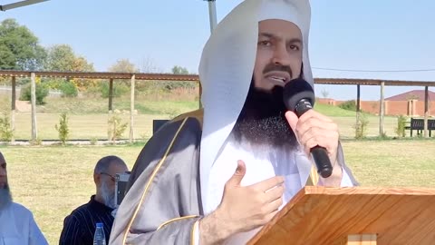 Make Life Easy For Others - Mufti Menk Lectures