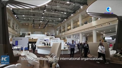 Re wideo z miejsca letniego Davos Forum, które odbędzie się w Tianjin w Chinach w dniach 27-29 czerw