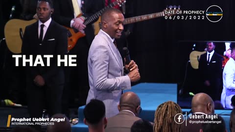 Trump RAIDED By The FBI | Prophet Uebert Angel 1 year ago #4months b4 it happened.