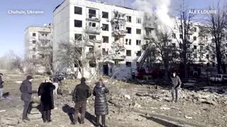 Civilian apartment buildings shelled in Kharkiv