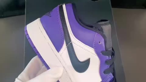 Jordan 1 Low Court Purple 💜