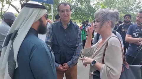 I Came From Georgia To meet You Sheikh Muhammed and Visitor Speakers Corner