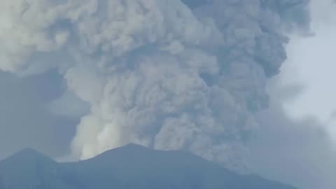 Angry Mother Nature - Natural Disasters Caught on Camera