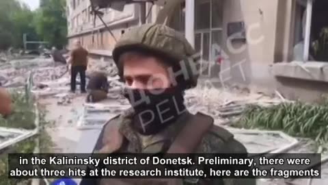 The moment of the second strike by the Ukrainian militants on the Research Institute in Donetsk