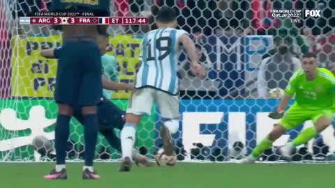 Kylian Mbappe scores third goal against Argentina to equalize the 2022 FIFA World Cup final