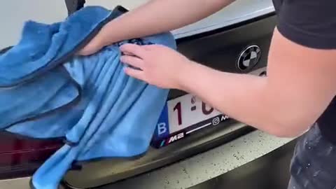 Automobile dehydration towel