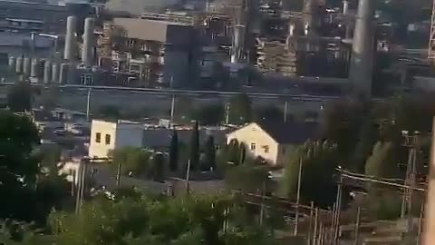 Ukrainian drone attack on the Tuapse refinery 450km from frontline