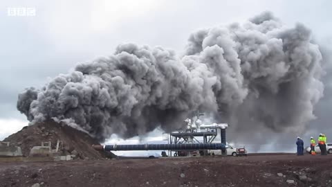 How scientists hope to save lives by drilling into active volcano