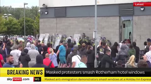 Misinformation fuelling race riots across the UK | Media Watch