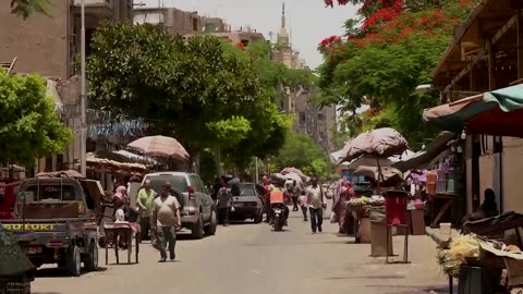 Egypt struggles with first bread subsidy cut in years