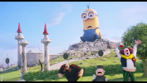 MINIONS Clips - "Giant Minion" (2015)-8