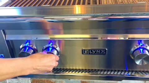 How to light your Lynx Grill